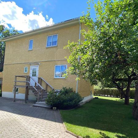Lower Floor Of 50 Sqm In Nice Villa With Parking ستوكهولم المظهر الخارجي الصورة