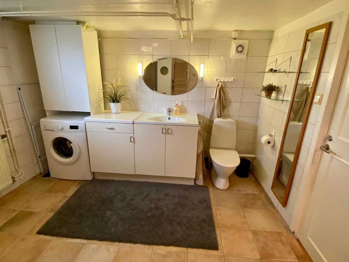 Lower Floor Of 50 Sqm In Nice Villa With Parking ستوكهولم المظهر الخارجي الصورة
